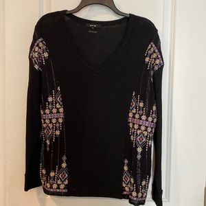 Miss Me Black Embroidered V neck long sleeve with gold thread.